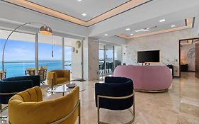 Barlovento Condos - Pools Gym&Oceanfront